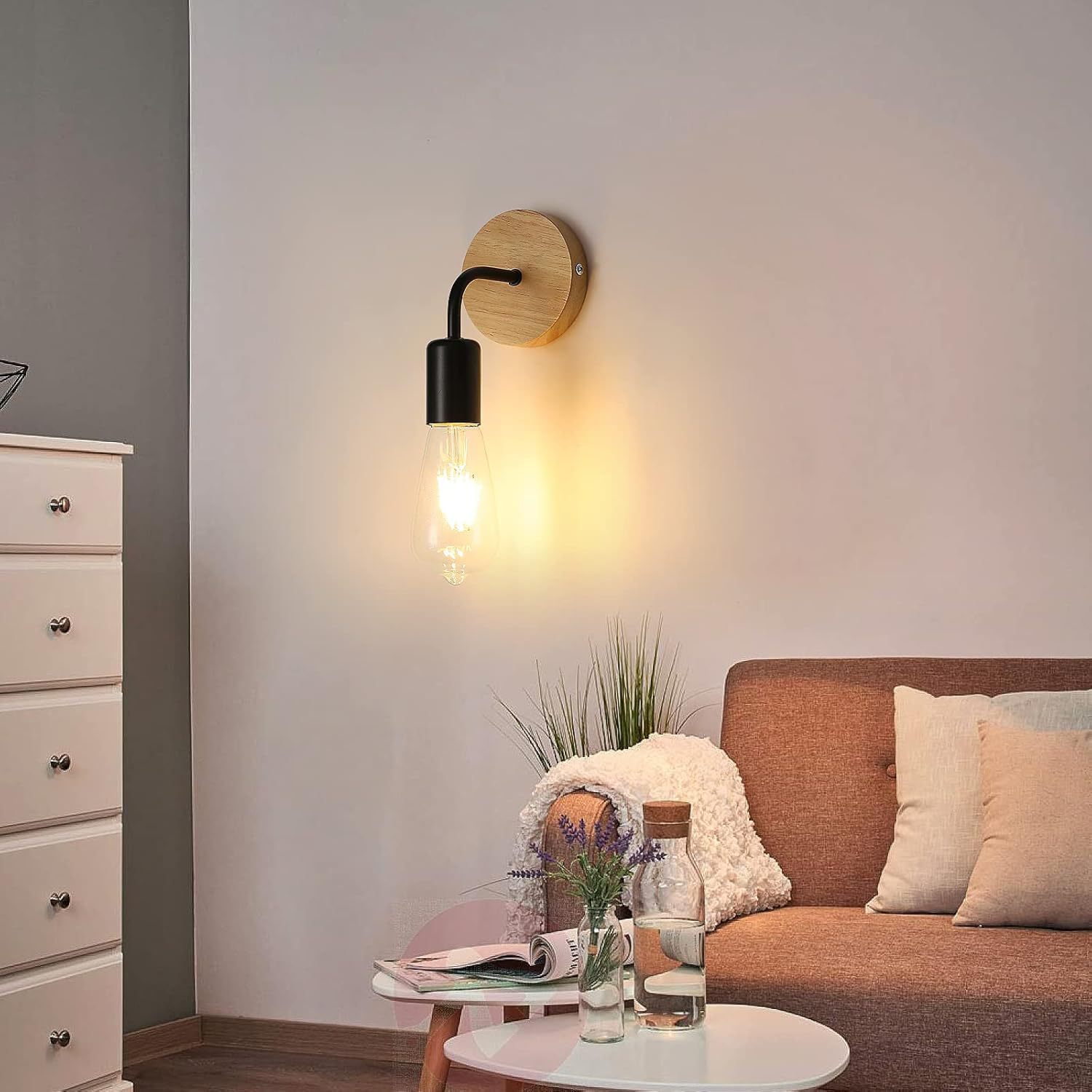 Modern minimalist creative bedside wall lamp 3